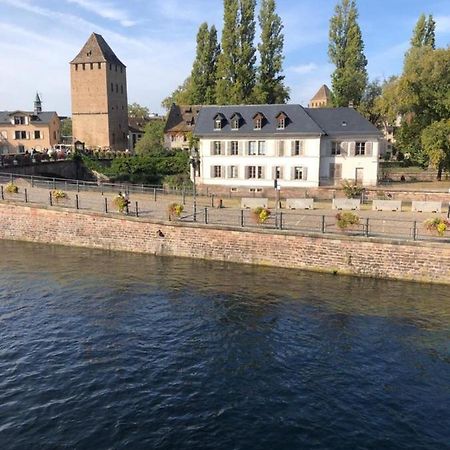 Appartement Au Bord De L'Eau à Strasbourg Extérieur photo